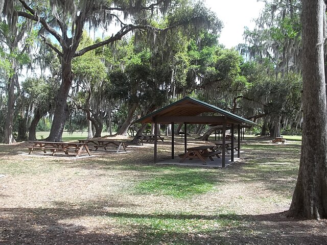 FL_Lorida_Lake_Istokpoga_park01